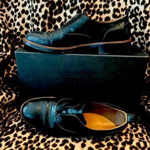 FRYE Annie Oxford 8M Italian Black Leather DISCOUNTED